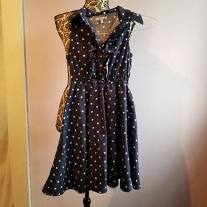 Charlotte Russe XS Sleeve-less Ruffle Dress